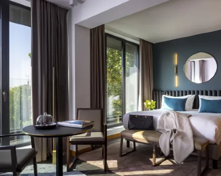 ハワード・シュル・セーヌ アニエール・シュル・セーヌのホテル