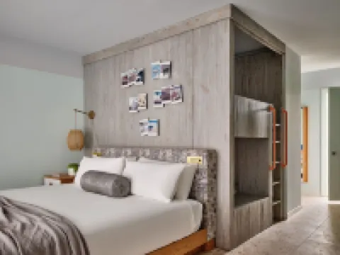 Riviera Beach Resort Hotel di 