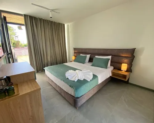 H2O Hotels in Ureki