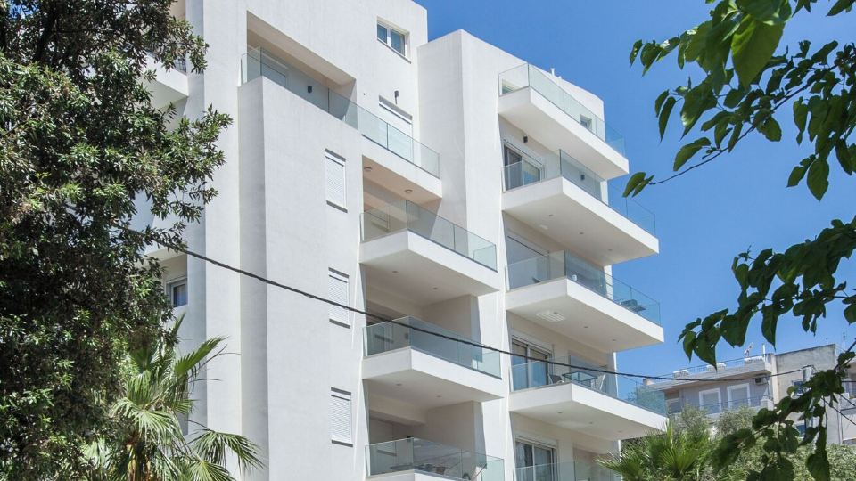 Marousi 2 Bd Luxury Living w Shared Pool