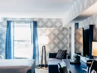 Salem Waterfront Hotel & Suites Hotel di Salem