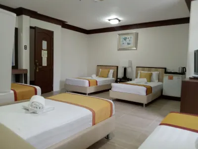 Splash Suites Hotel Laguna Hotels in der Nähe von Los Baños Centtro
