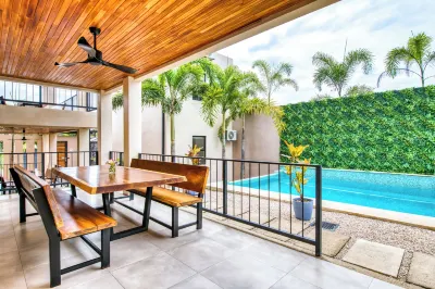 Muna Tamarindo Hotel a 