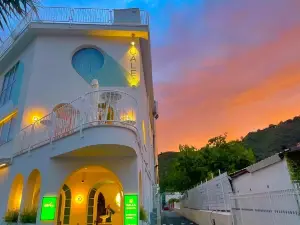 Calea Boutique Hotel