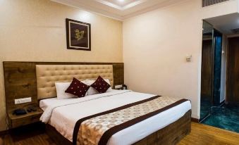 Wingston A TreeHouse Hotel, Mathura
