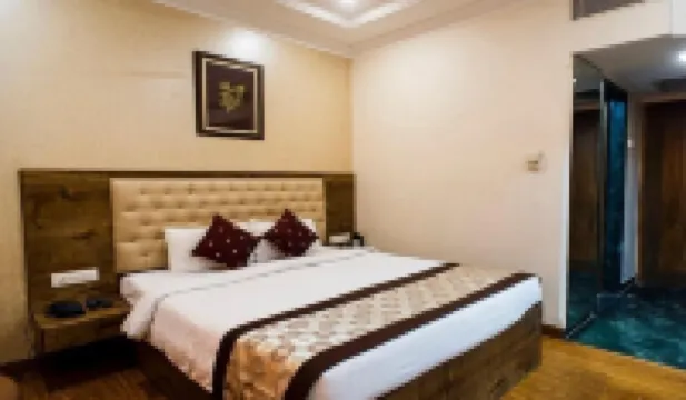 ウィングストン A ツリーハウス ホテル マトゥラ