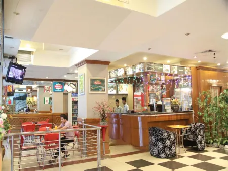 Excel Treasure Hotel Отели в г. Kamayut