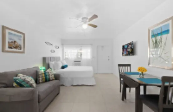 Sunset Inn - Hallandale Beach