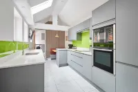 Host & Stay - Damson Cottage