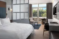 Ada Hotel Hotels in Forest Hills