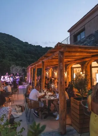 Domaine Santa Margherita Отели в г. Морозалья