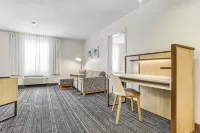TownePlace Suites Mobile - Gym