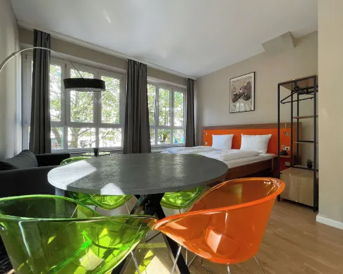 Hotel Sendlinger Tor Hotels near St. Michael
