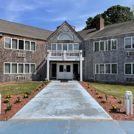 Gold Star Inn & Suites