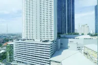 Delightful Luxurious Studio Apartment Connected to Pakuwon Mall at Supermall Mansion Hotels in Wiyung