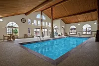 Black Hills Luxury Suites Hotels in West Pennington