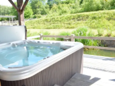 House Full of Charm & Comfort, Great Calm, Large Sauna, Large Hot Tub Hotels in Bievre