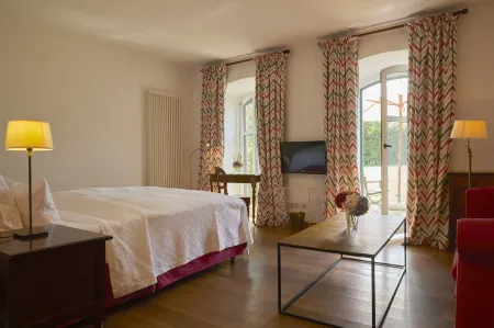 Relais & Châteaux Gutshaus Stolpe Отели в г. Мурхин