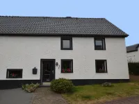 Holiday Home Near City Center Hotels near Dick-Heck-Schächte