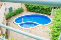Villa de l'Integration - Pools