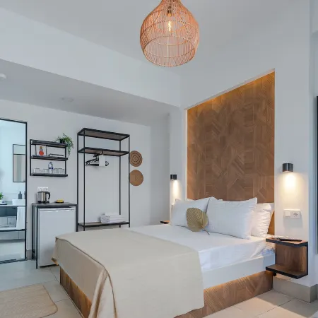 The Easy Rooms Terrace
