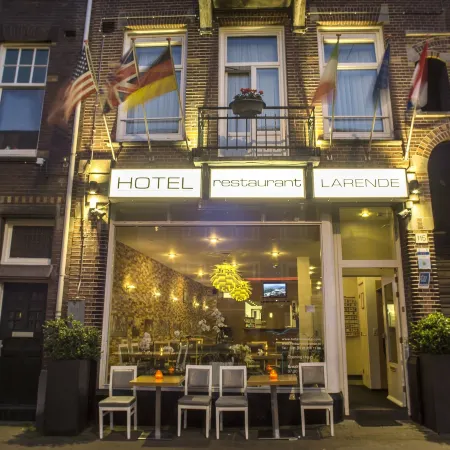 Hotel Larende