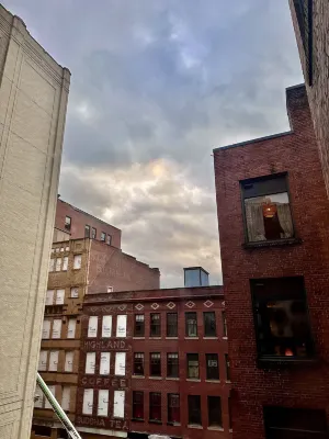 Stay Pittsburgh Hotel a 