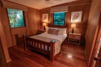 Whispering Valley Cottage Retreat