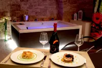 Rubis Relais & SPA 溫泉會館 Villaggio Lido Nettuno附近的飯店