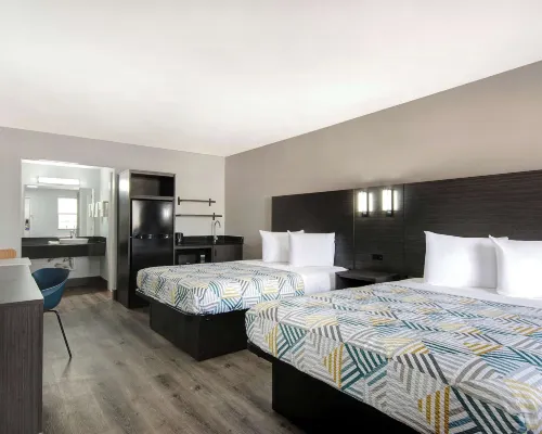 Studio 6 San Antonio, TX - Northwest Medical Center Hotels near Dellview Park