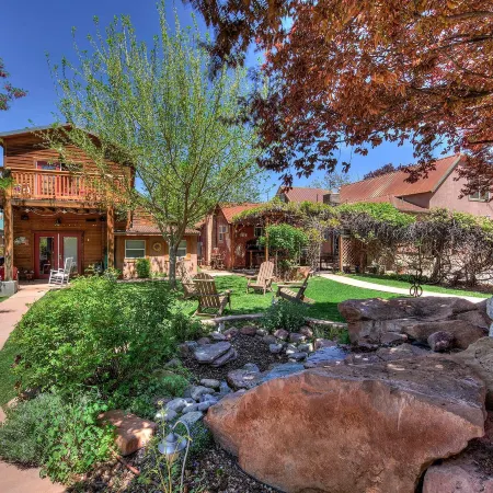 Cali Cochitta Vacation Rentals