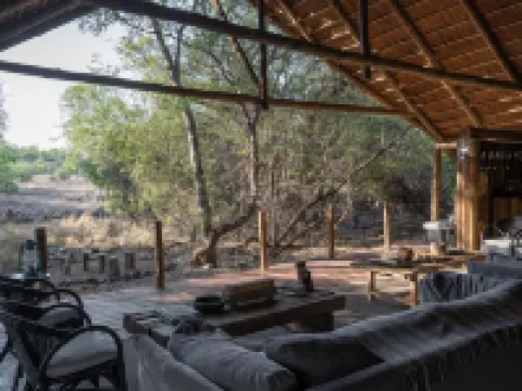 貓舌帳篷營地 - 貓舌遊獵保護區 博博農酒店