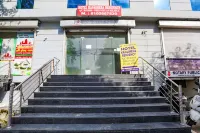 FabExpress Kapashera Residency Near IGI Airport New Delhi Hotels near National Law University, Delhi