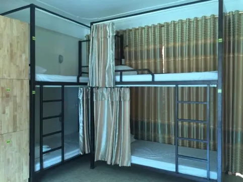 Hang Thuong Hostel