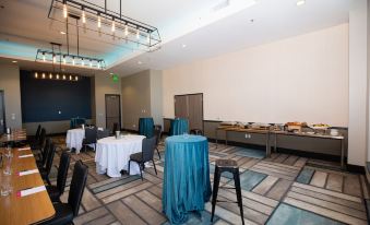 Hotel Indigo Seattle Everett Waterfront