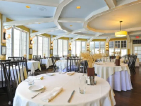 Avon Old Farms Hotel Hotels in Avon