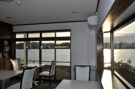 Riverside Hotel Karatsu Castle