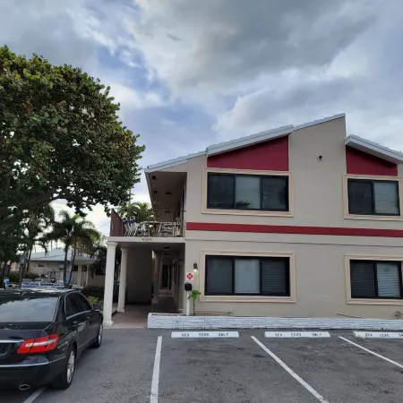 Sea Echo Apartment Motel