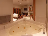 Strathearn Park Lodge Hotels in Scone