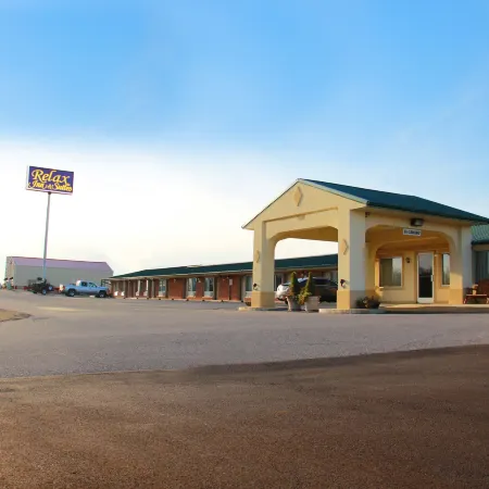 Relax Inn and Suites Kuttawa Eddyville