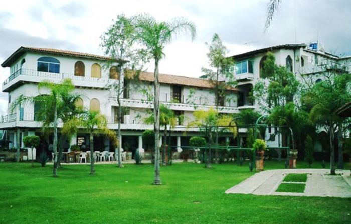 Hotel Hacienda la Puerta de Enmedio