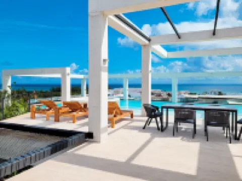 Ceren Luxury Apartments by Spot Rentals