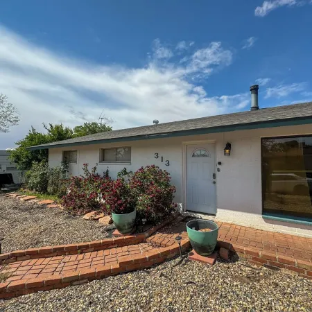 4-bedroom home minutes from Antelope Canyon and Horseshoe Bend, RV/Boat Parking