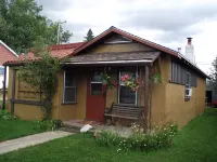 Near Mount Rushmore and all the Black Hills attractions. Located in Custer, SD