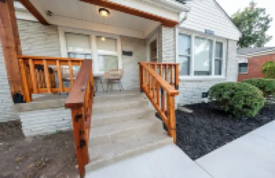 Spacious 4Br/2BA Home - Closest Stay to OU Stadium & Campus