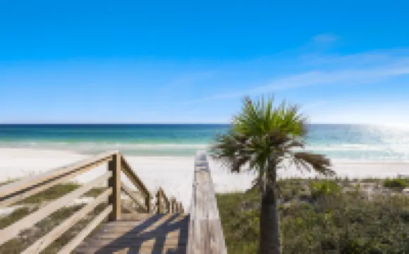 Enchanting Private Pool and Complimentary Beach Chairs - Gorgeous Retreat