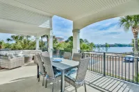 Luxurious Amenities and Private Pool - Stunning Coastal Retreat