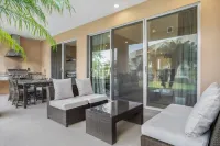 Gated Community with Pool and Hot Tub Access - Charming Oasis Các khách sạn ở Osceola County