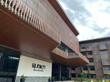Qubika Boutique Hotel Kota Nusantara Отели в г. Pemaluan