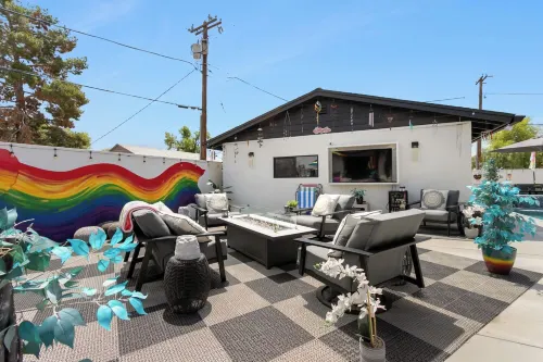 Gay owned fully renovated casita relaxation. Private and clothing optional.